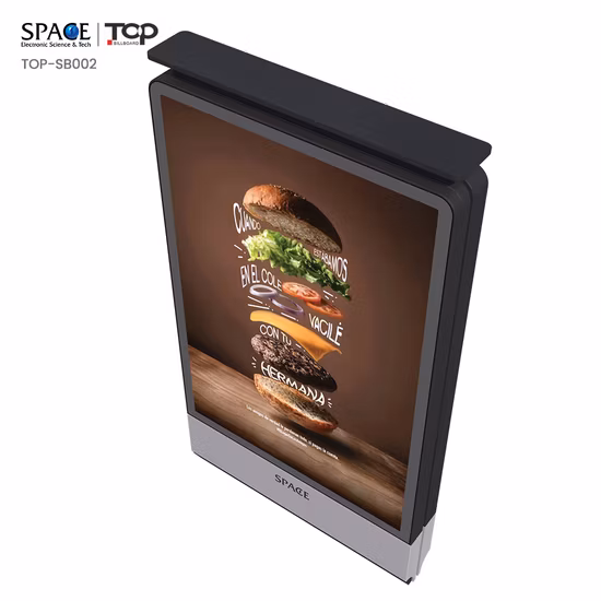 Caja de luz giratoria montada en la pared de la casa de madera